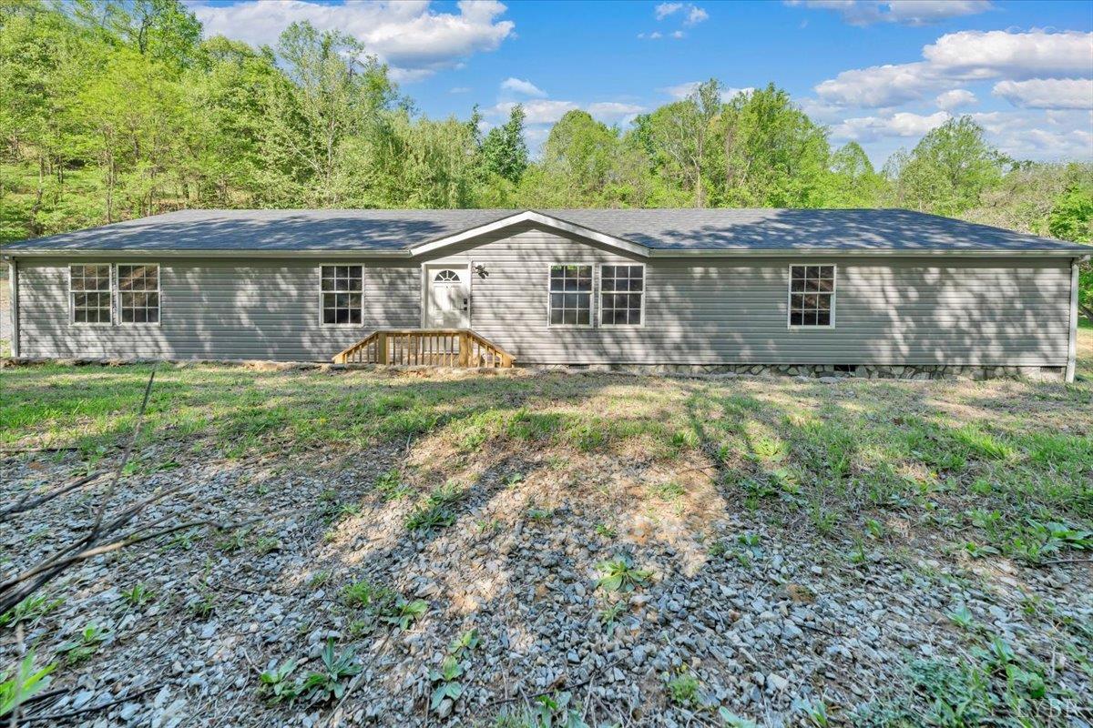 2781 Johnson School Road Thaxton, VA 24174 - Photo 3 of 63