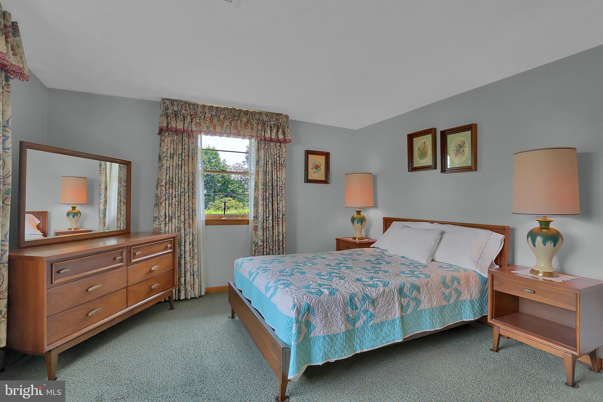 5682 York Road Spring Grove, PA 17362 - Photo 19 of 38