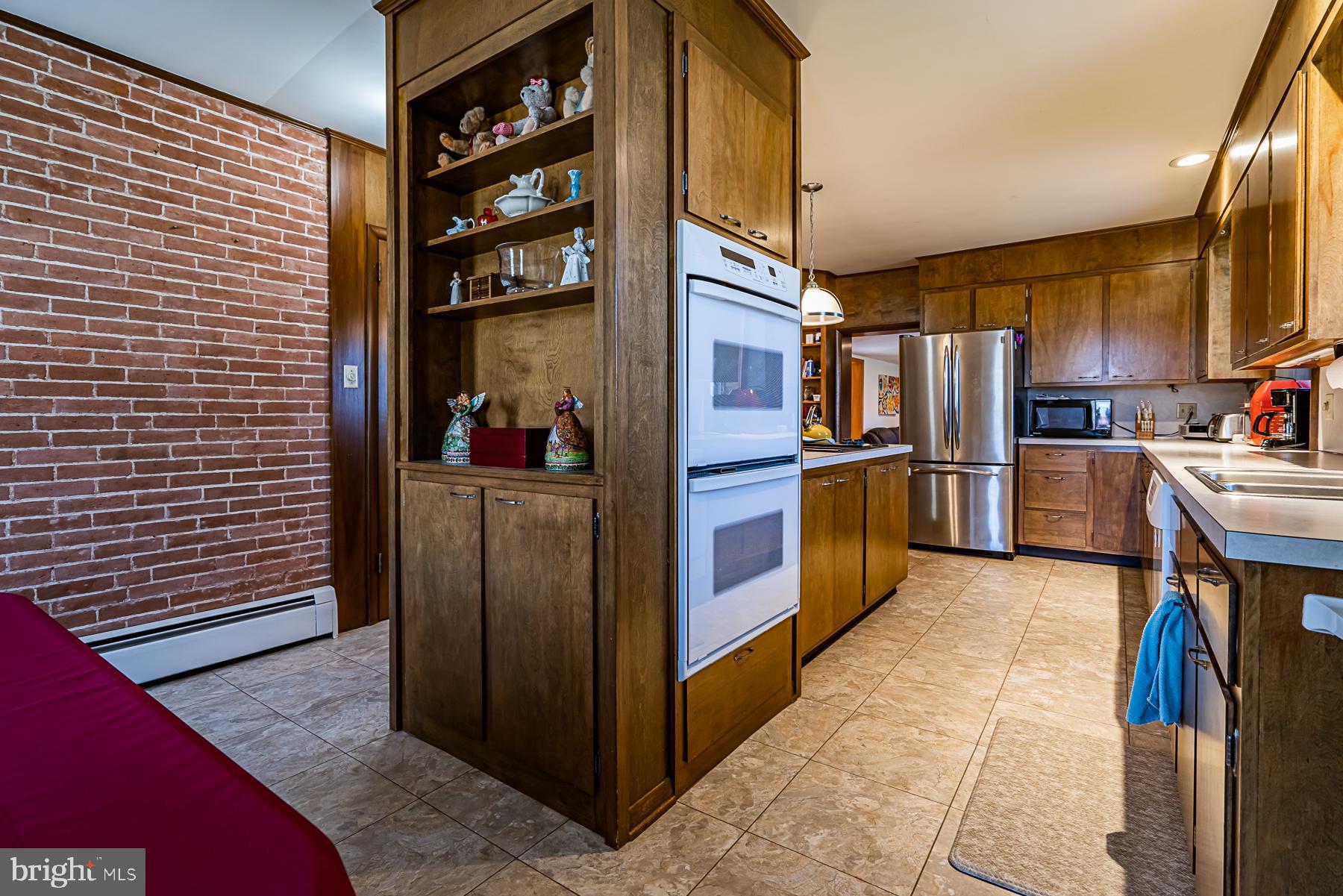 36 Elroy Road Souderton, PA 18964 - Photo 13 of 44 Kitchen