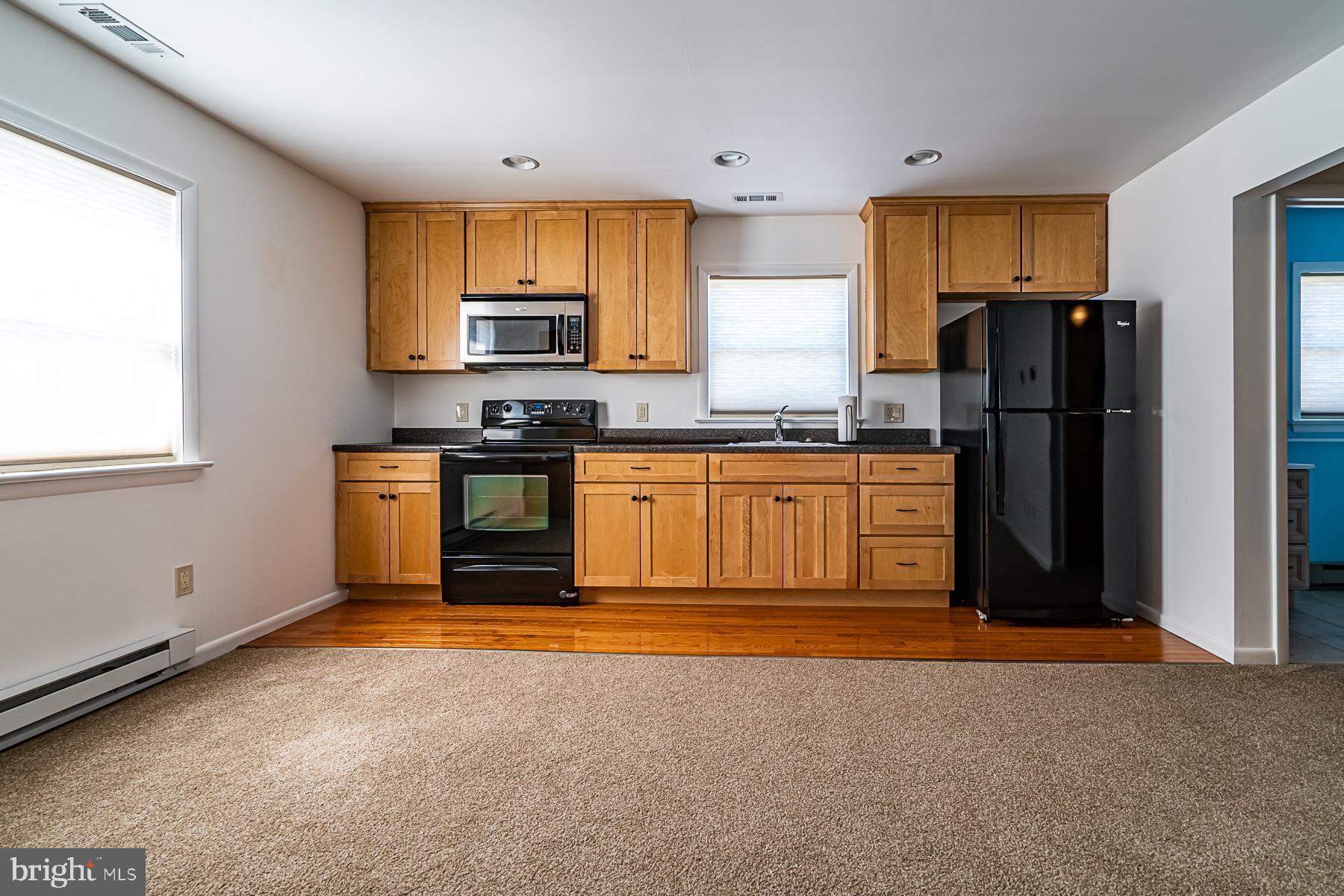 36 Elroy Road Souderton, PA 18964 - Photo 40 of 44 Apt Kitchen