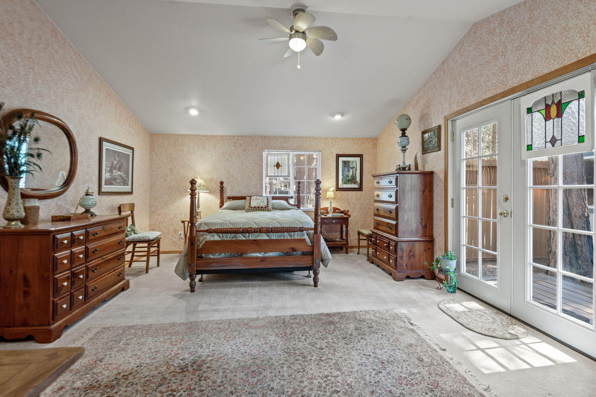 19175 Apache Road Bend, OR 97702 - Photo 7 of 27 11-web-or-mls-DSC_7146