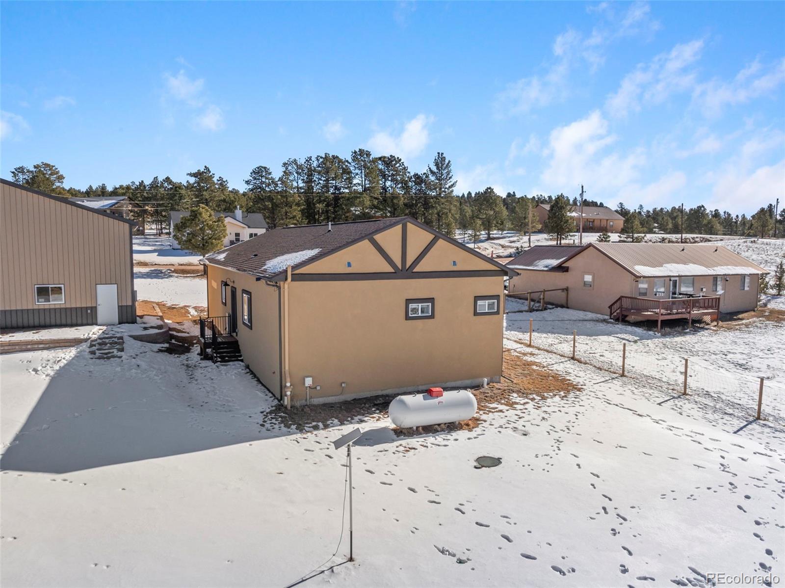 489 Duesouth Road Florissant, CO 80816 - Photo 35 of 45 a view of a terrace
