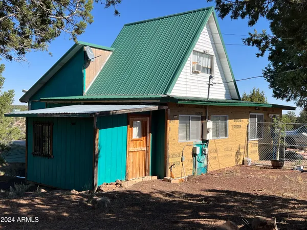 $199,990 | 17 County Road 8089, Concho, AZ 85924