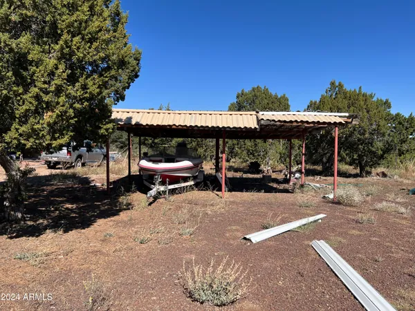 $199,990 | 17 County Road 8089, Concho, AZ 85924