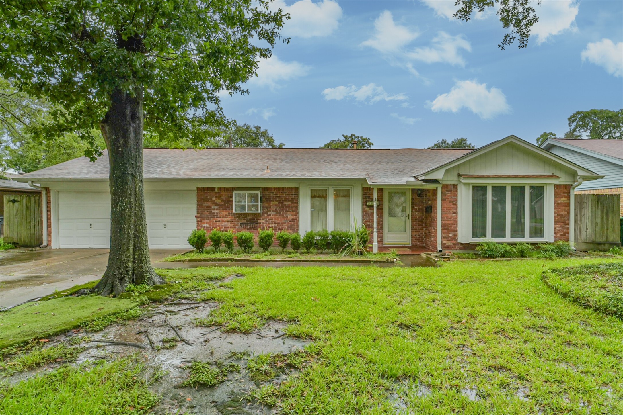7510 Romney Road Houston, TX 77036 - Photo 31 of 32 7510 Romney Rd - Schedule your showing today.