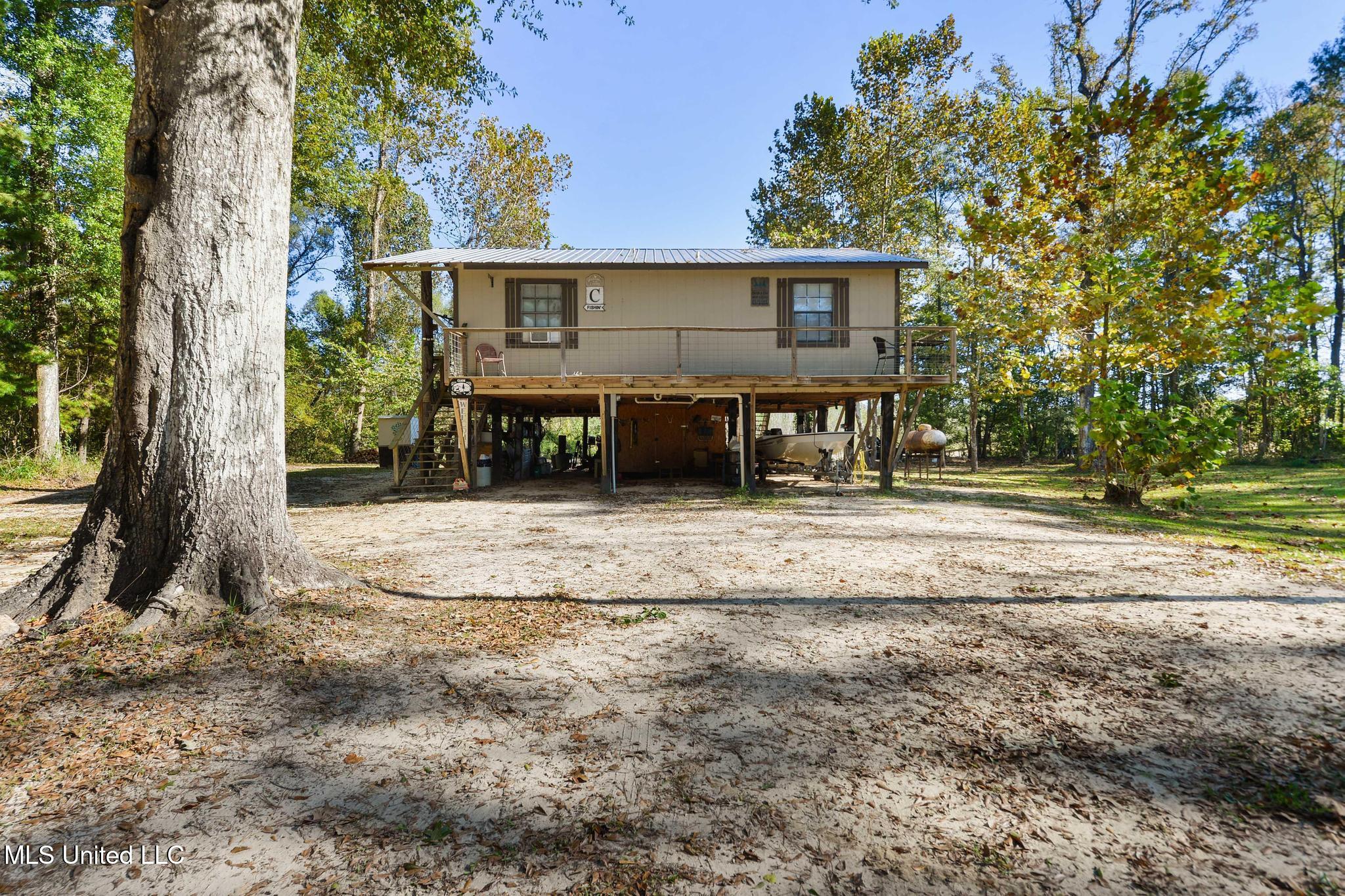 104 Hicks Camp Road McLain, MS 39456 - Photo 1 of 31 001