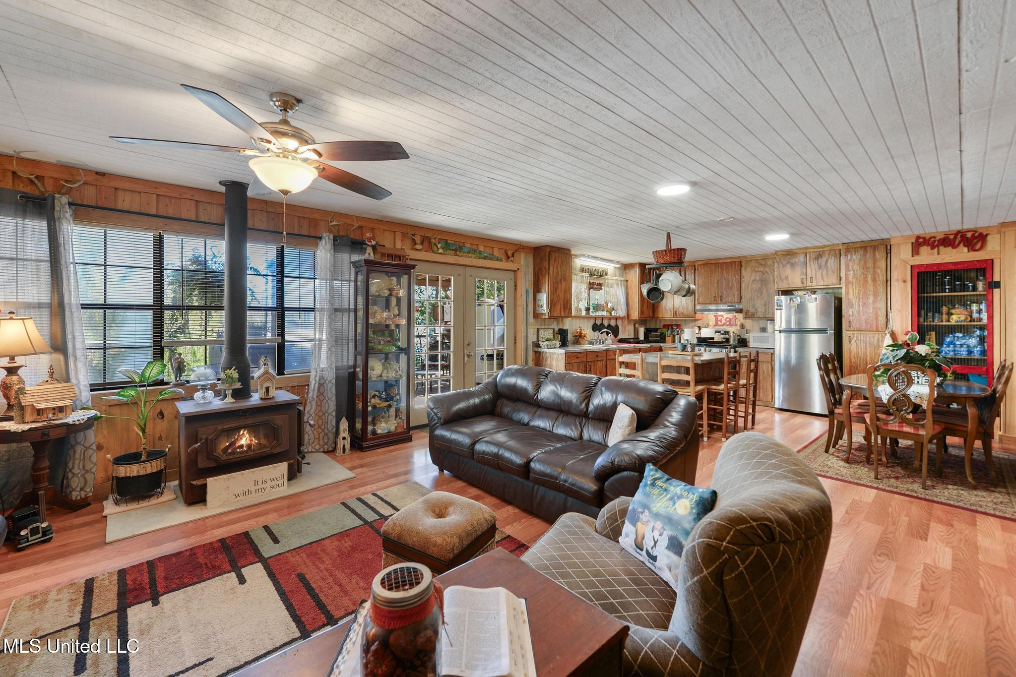104 Hicks Camp Road McLain, MS 39456 - Photo 4 of 31 004