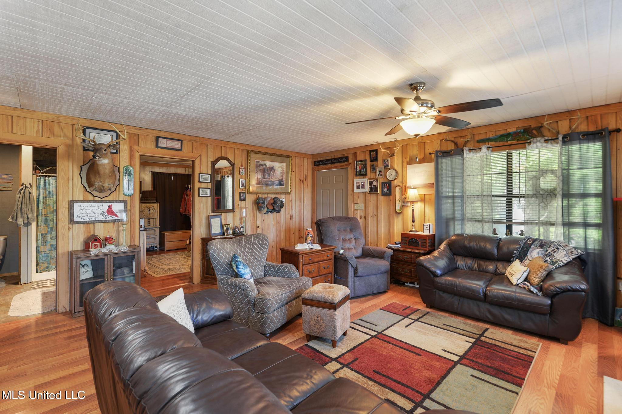 104 Hicks Camp Road McLain, MS 39456 - Photo 6 of 31 006