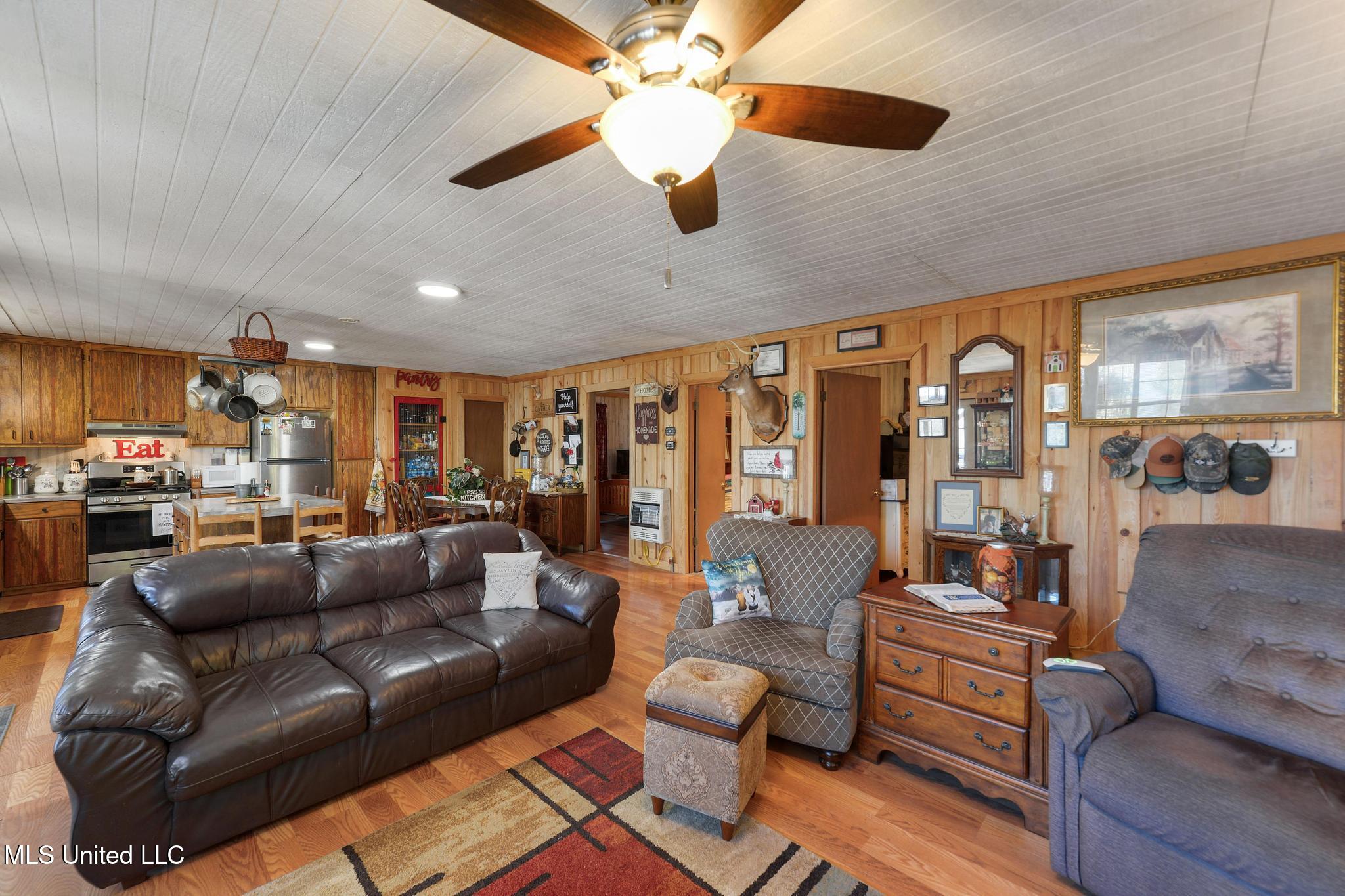 104 Hicks Camp Road McLain, MS 39456 - Photo 7 of 31 007