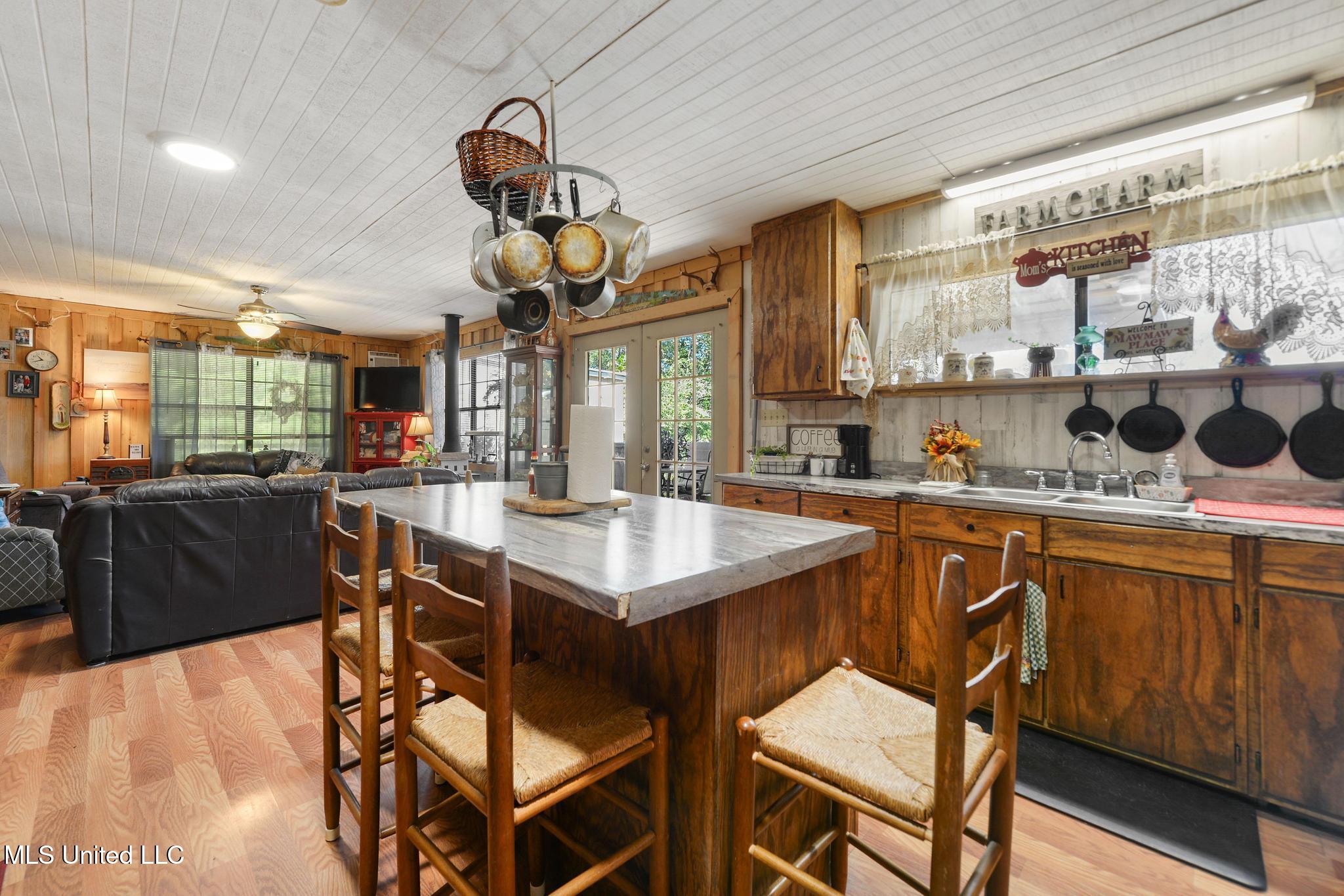 104 Hicks Camp Road McLain, MS 39456 - Photo 10 of 31 010