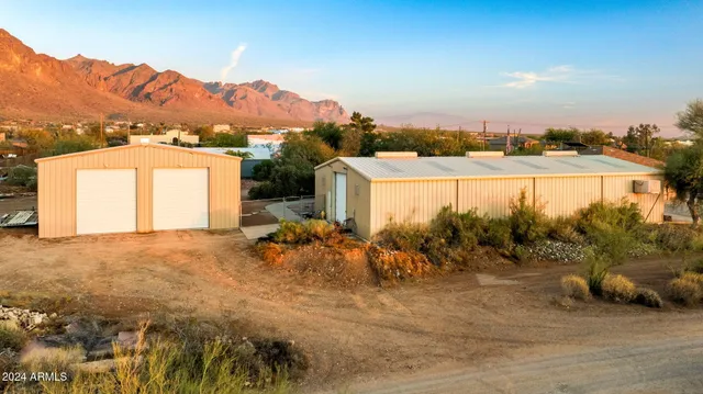 $875,000 | 5130 East Superstition Boulevard, Apache Junction, AZ 85119