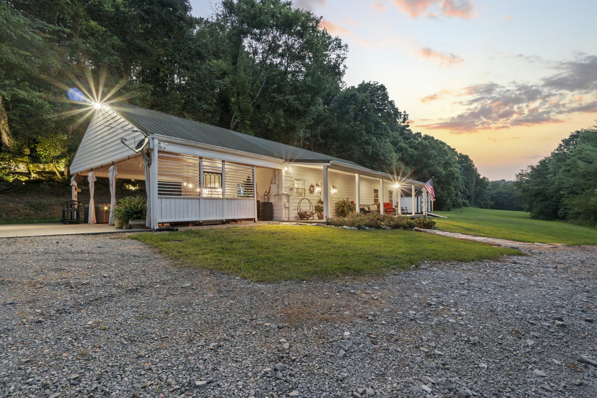 3336 Green Grove Road Hartsville, TN 37074 - Photo 38 of 64 a view of a house with a back yard
