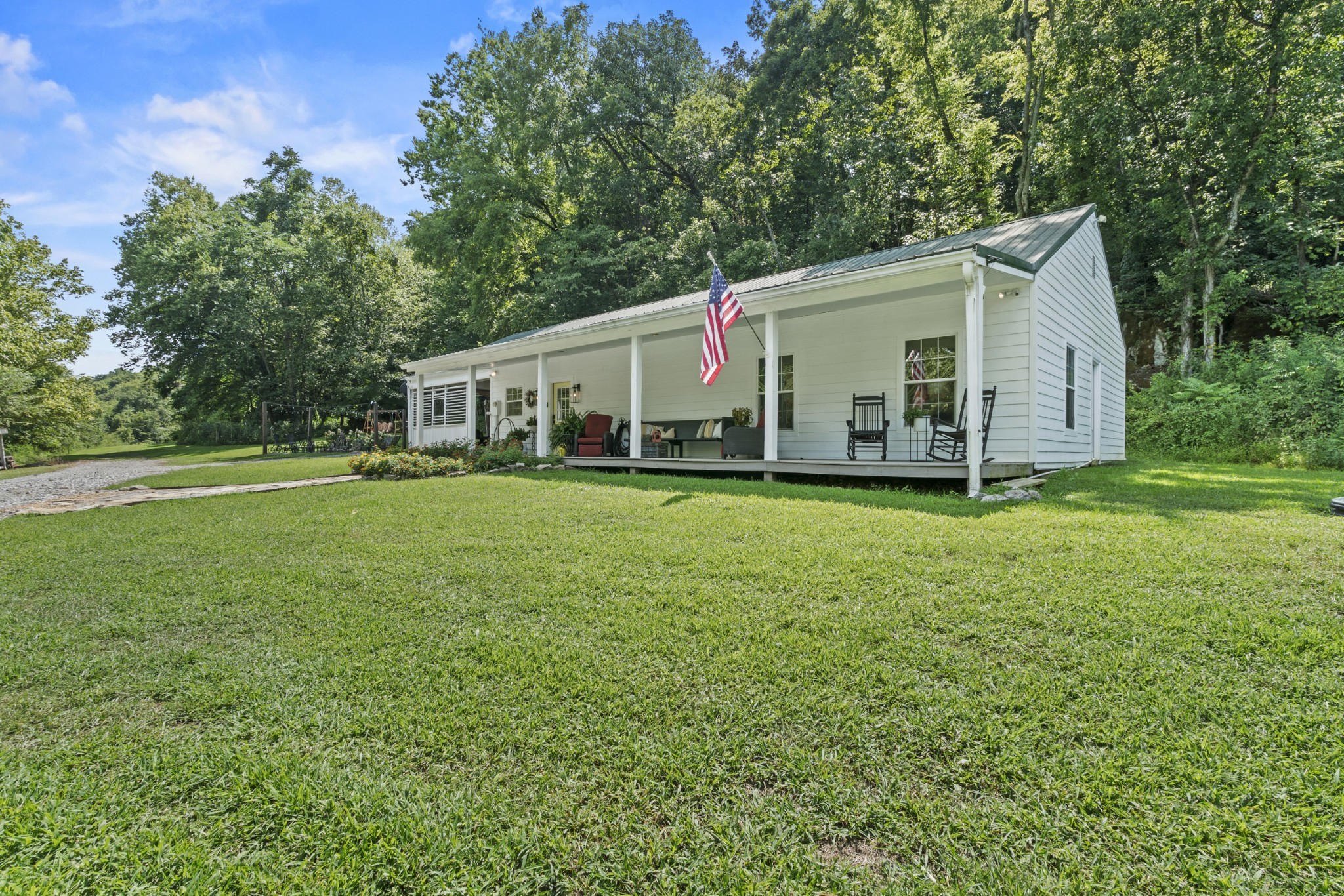3336 Green Grove Road Hartsville, TN 37074 - Photo 4 of 64 a view of a house with a yard