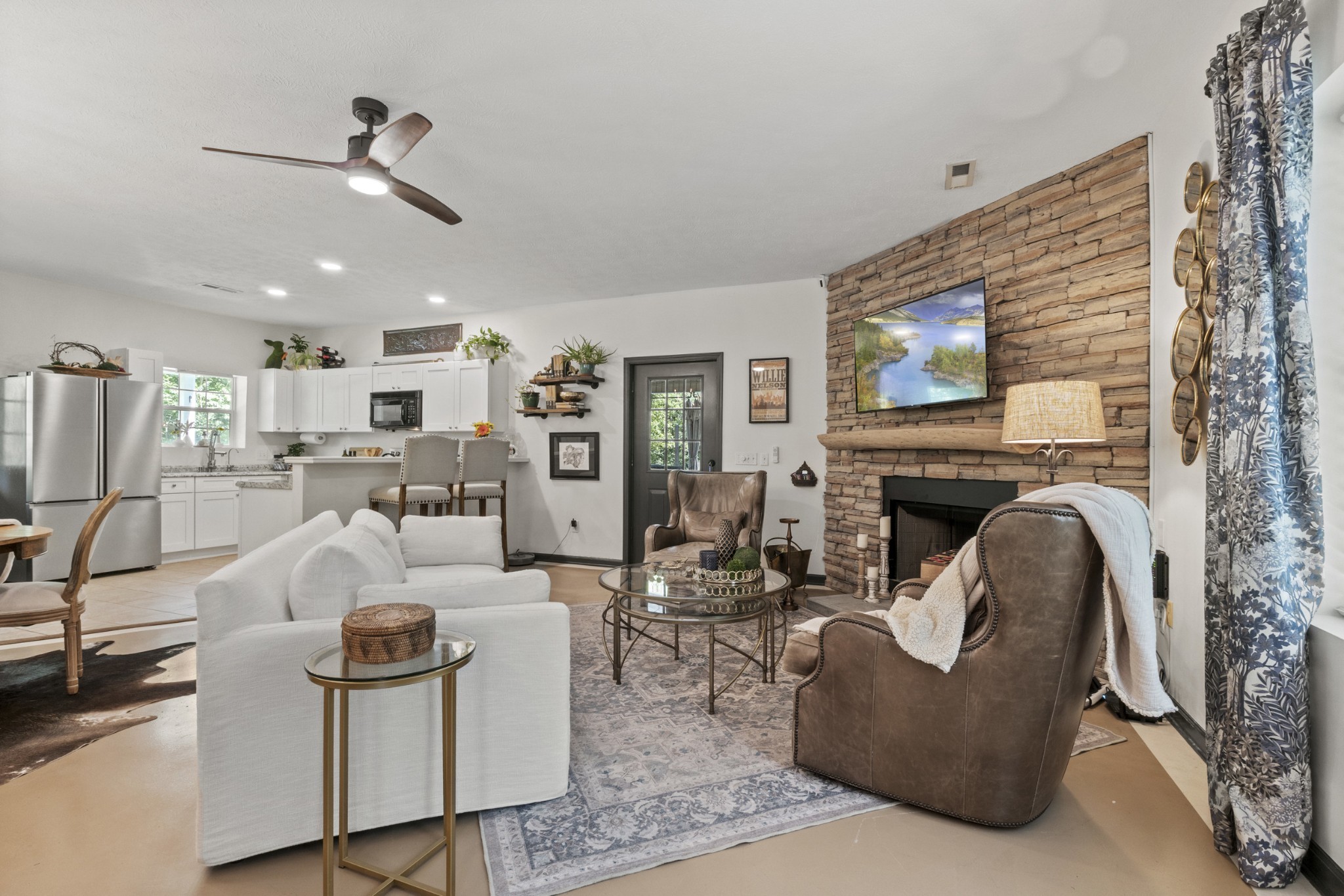 3336 Green Grove Road Hartsville, TN 37074 - Photo 7 of 64 a living room with furniture and a fireplace