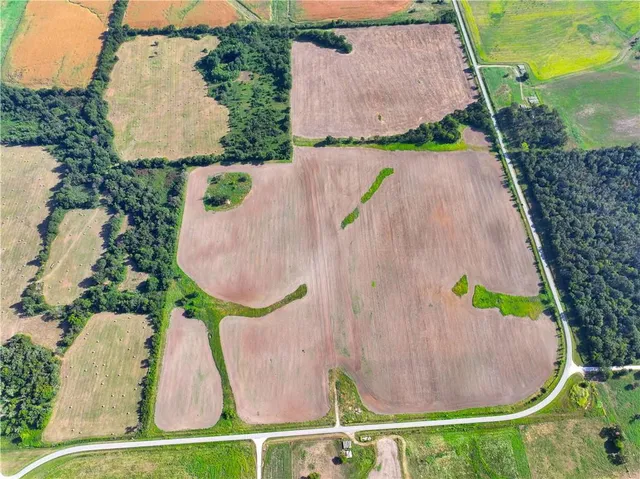 $562,230 | 28793 East Nn Highway, Milo, MO 64767