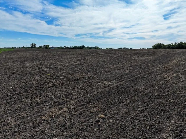 $562,230 | 28793 East Nn Highway, Milo, MO 64767