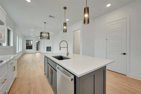 $399,990 | 1856 Lightner Road, Van Alstyne, TX 75495