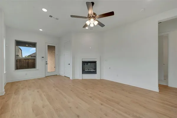 $399,990 | 1856 Lightner Road, Van Alstyne, TX 75495