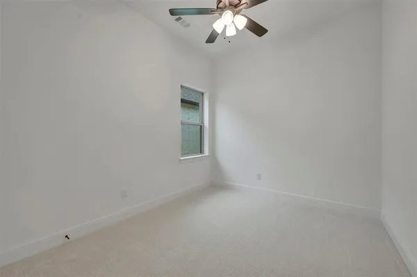 $399,990 | 1856 Lightner Road, Van Alstyne, TX 75495