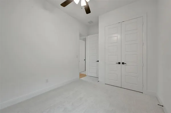 $399,990 | 1856 Lightner Road, Van Alstyne, TX 75495
