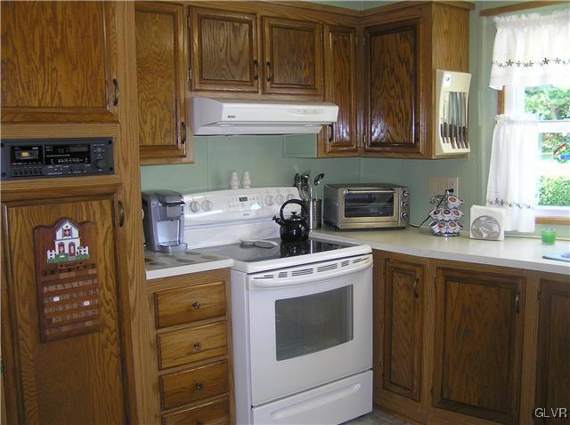 21 Ritz Craft Street Walnutport, PA 18088 - Photo 3 of 22 Gallery Image 3