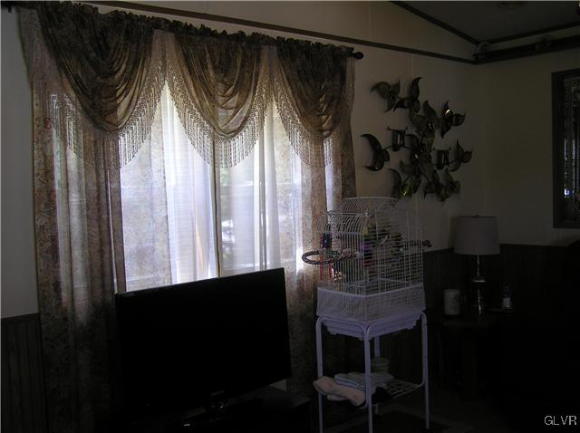 21 Ritz Craft Street Walnutport, PA 18088 - Photo 8 of 22 Gallery Image 8