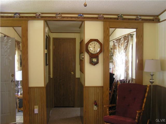 21 Ritz Craft Street Walnutport, PA 18088 - Photo 9 of 22 Gallery Image 9
