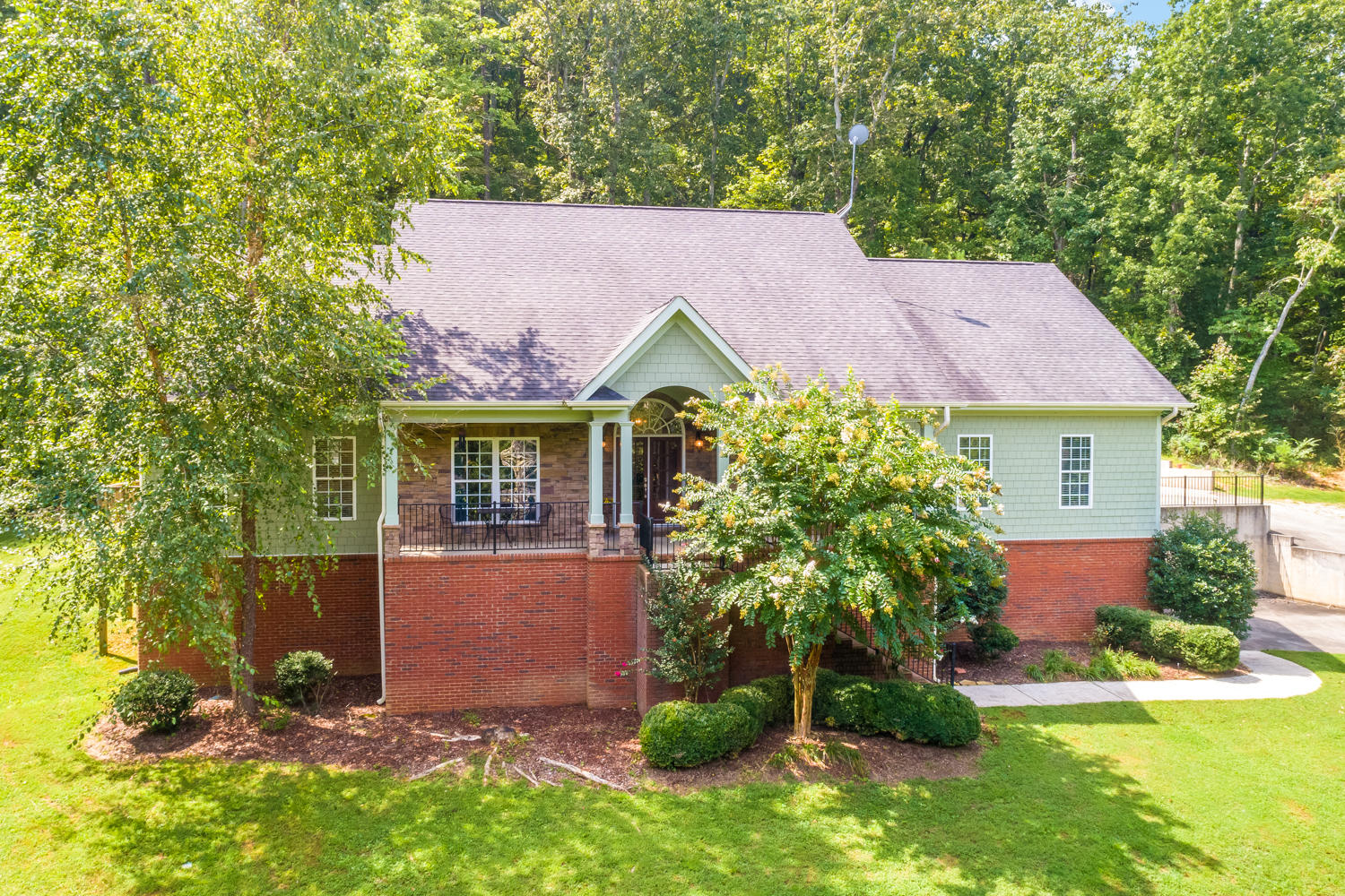 7641 Nelson Spur Road Hixson, TN 37343 - Photo 1 of 37 7641_Nelson_Spur_Rd_01
