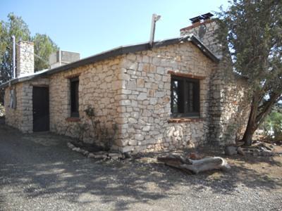 4605 East Goldmine Road Rimrock, AZ 86335 - Photo 1 of 23 a front view of a house with parking yard