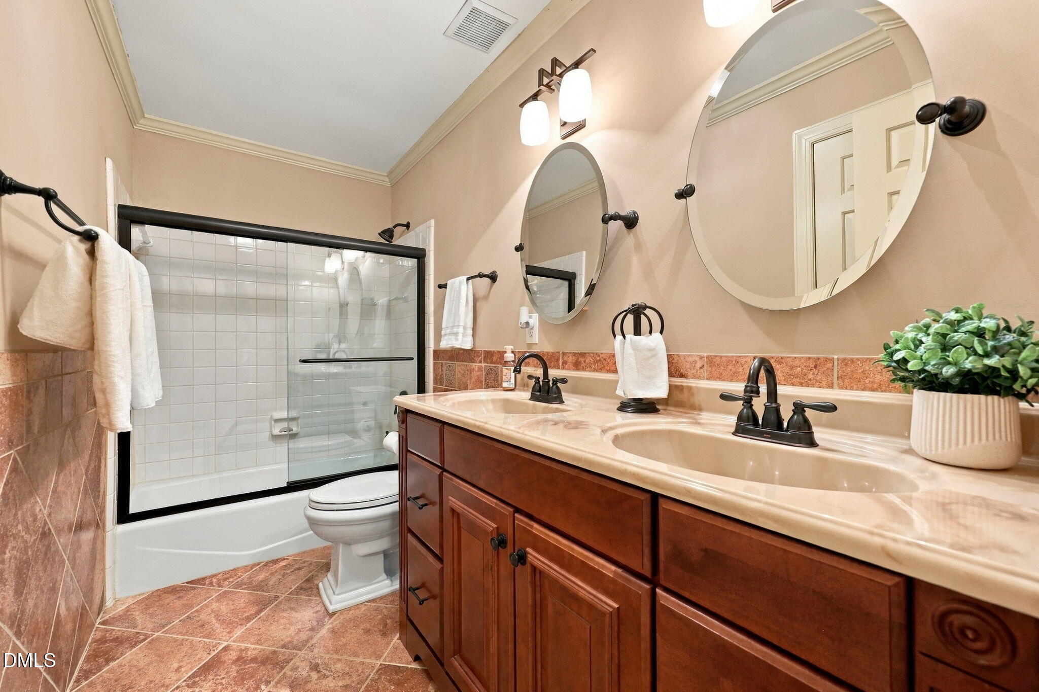 8424 Running Cedar Trail Raleigh, NC 27615 - Photo 28 of 52 15-web-or-mls-IMG_7361_edit