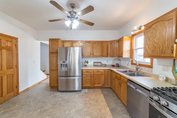 $229,900 | 217 Williams Street, Cambria, WI 53923