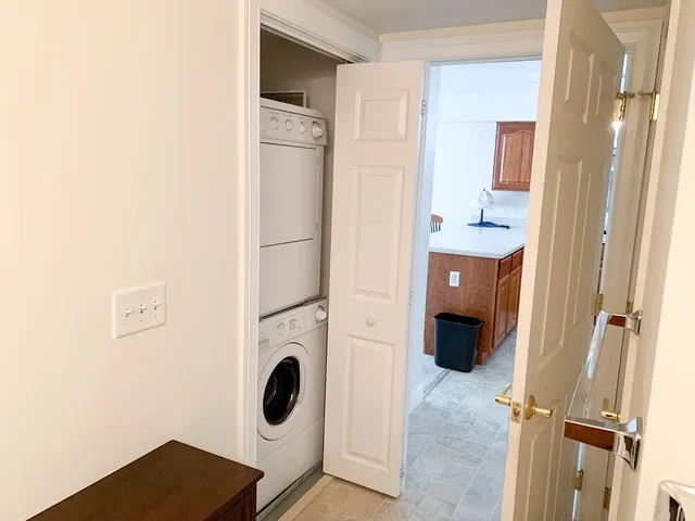 $1,550 | 25 Greenleaves Drive, Unit 508, Amherst, MA 01002