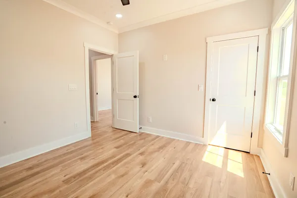 $379,500 | 161 Bear Drive, Loretto, TN 38469