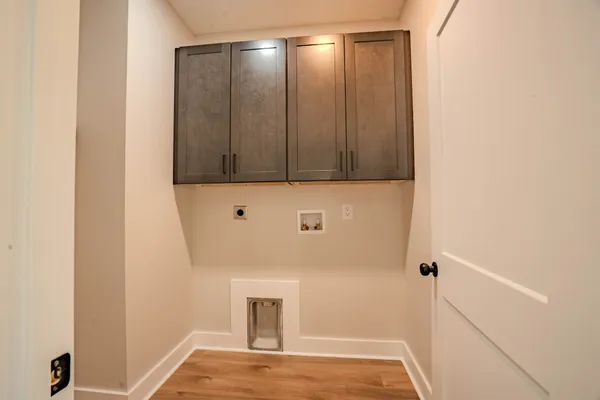 $379,500 | 161 Bear Drive, Loretto, TN 38469