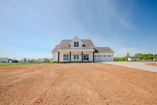 $379,500 | 161 Bear Drive, Loretto, TN 38469