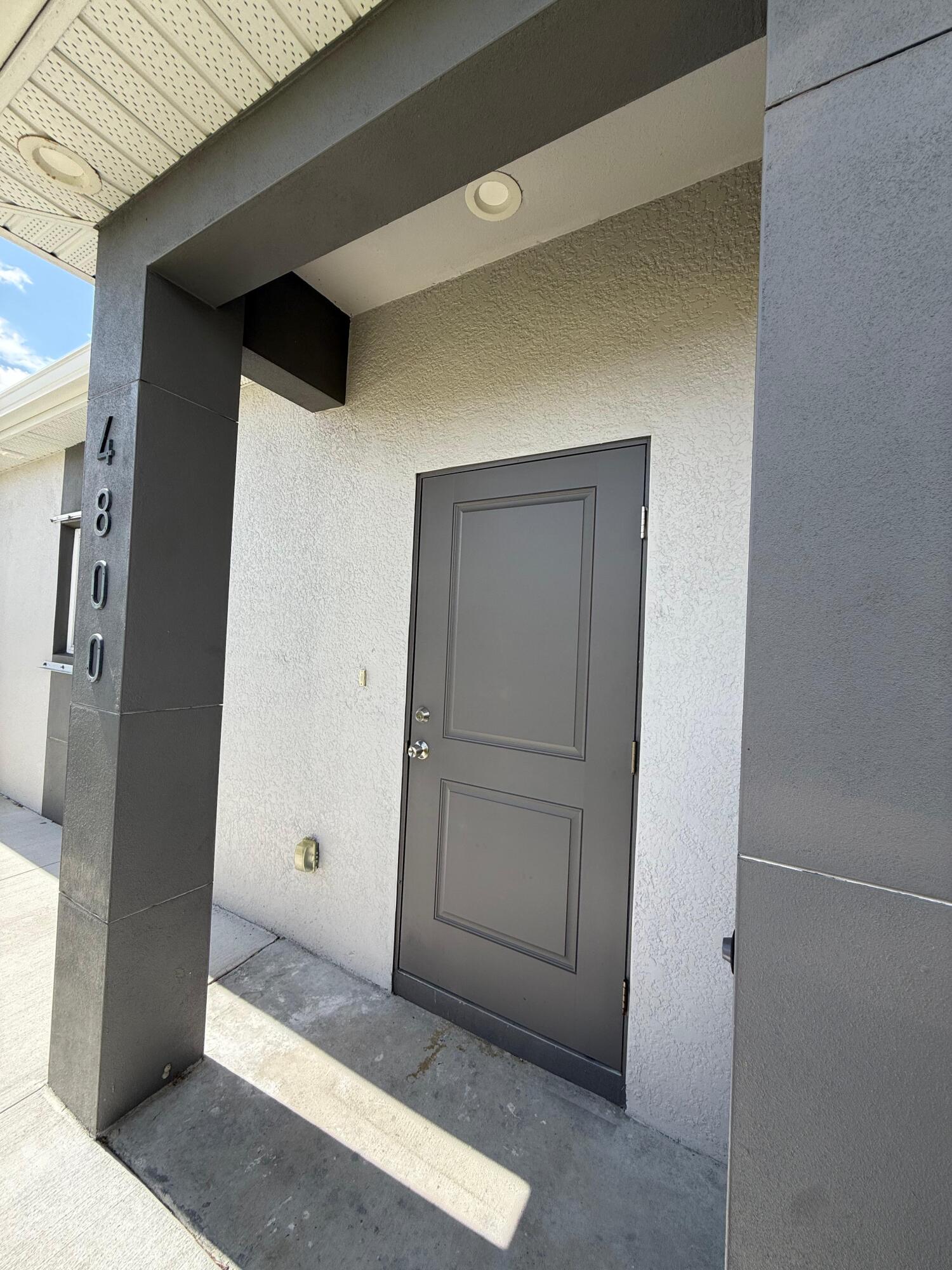 4800 15th Street Southwest Lehigh Acres, FL 33973 - Photo 4 of 37 PHOTO-2026-03-08-15-23-39