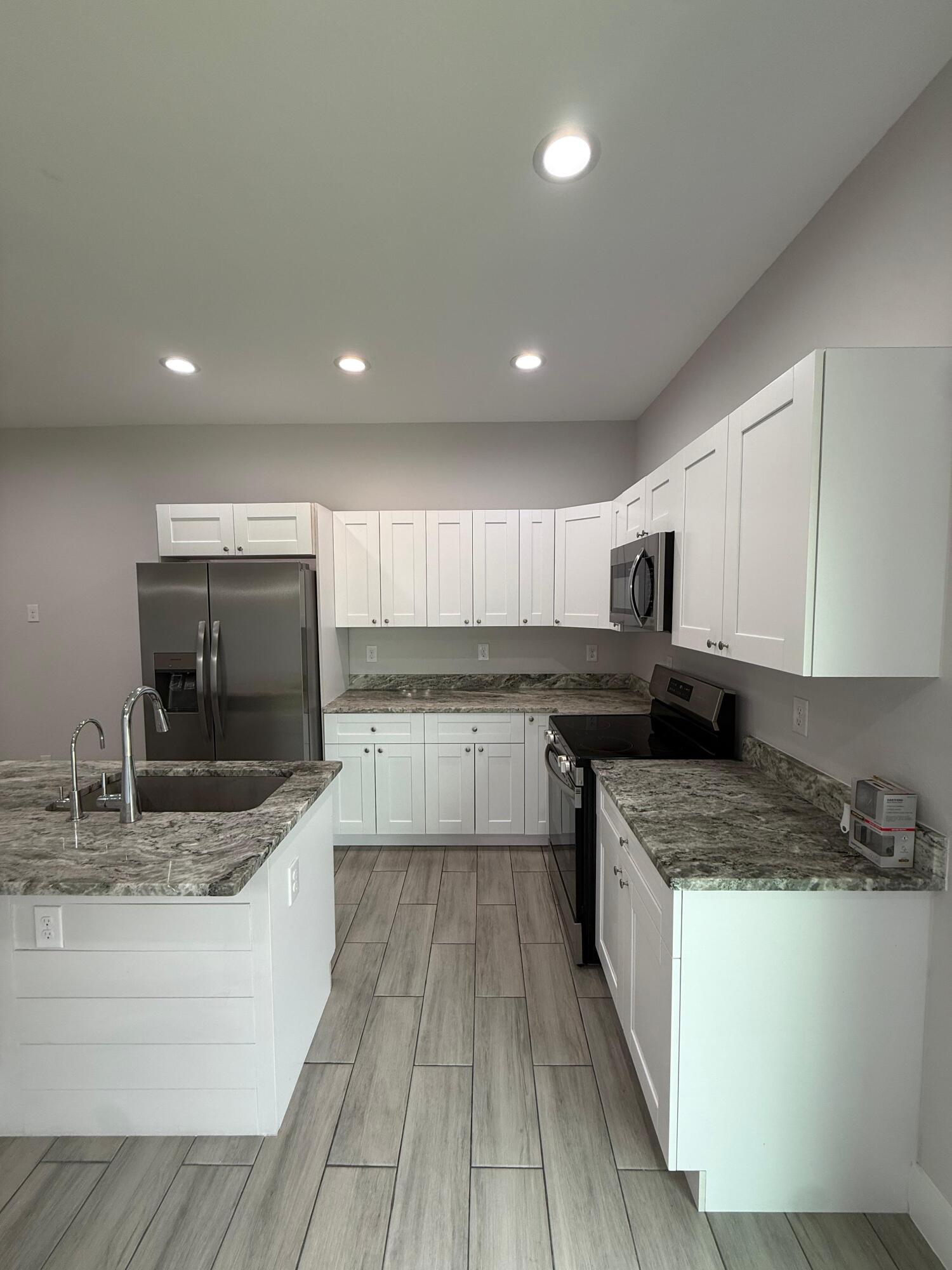 4800 15th Street Southwest Lehigh Acres, FL 33973 - Photo 10 of 37 PHOTO-2026-03-08-15-21-29 2