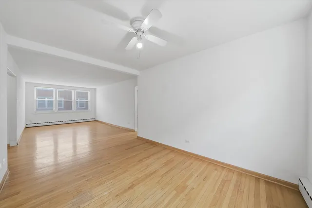 $199,000 | 2429 West Farragut Avenue, Unit 2B, Chicago, IL 60625