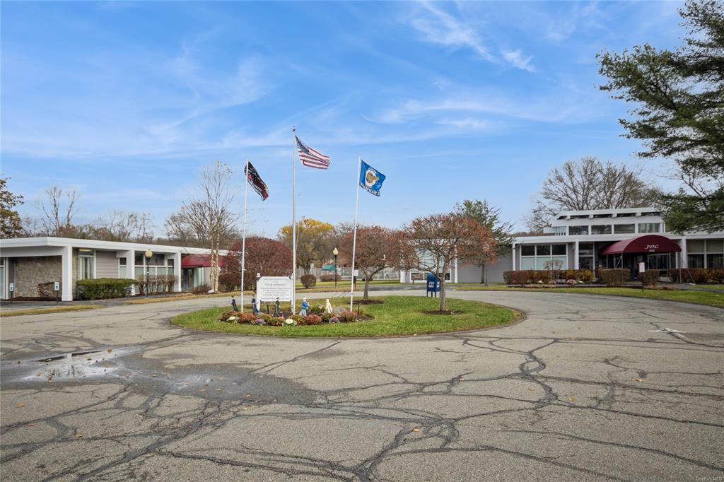 148 Flintlock Way, Unit E Yorktown Heights, NY 10598 - Photo 23 of 27 View of street