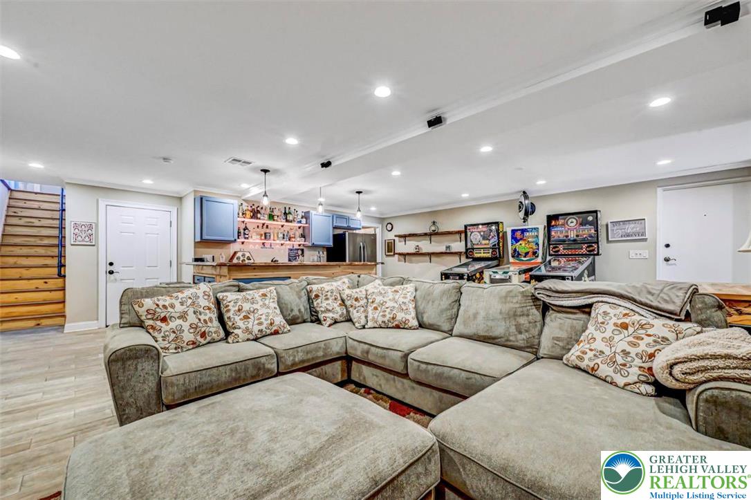 1284 Burger Hollow Road Effort, PA 18330 - Photo 69 of 100 Basement Recreation Room w/ Bar