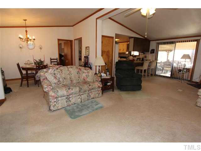 137 Ridgewood Road Youngsville, NC 27596 - Photo 4 of 16 Gallery Image 4