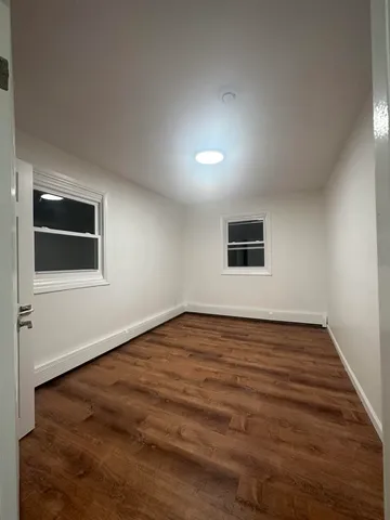 $3,800 | 23 Valley Place, Unit 2, Edgewater, NJ 07020