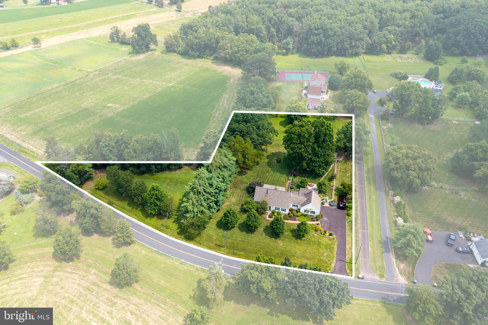 741 Cowpath Road Telford, PA 18969 - Photo 7 of 72