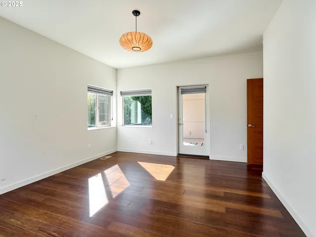 $799,000 | 500 Yapa Drive, Silverton, OR 97381