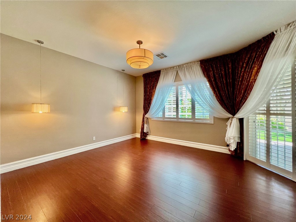 9927 Ridge Manor Avenue Las Vegas, NV 89148 - Photo 17 of 26