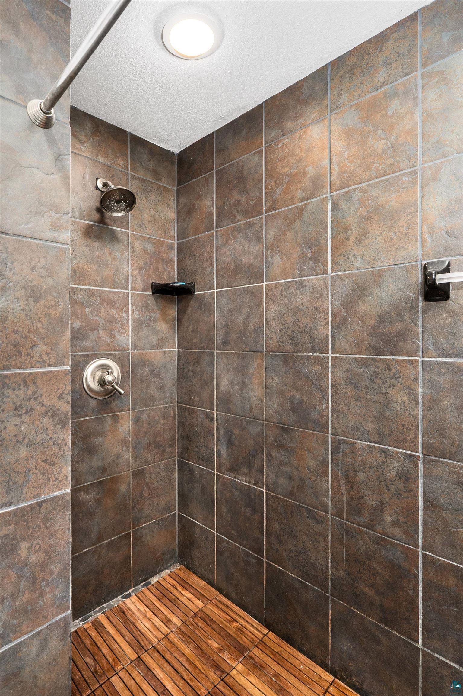 851 Forest Heights Road Two Harbors, MN 55616 - Photo 20 of 57
