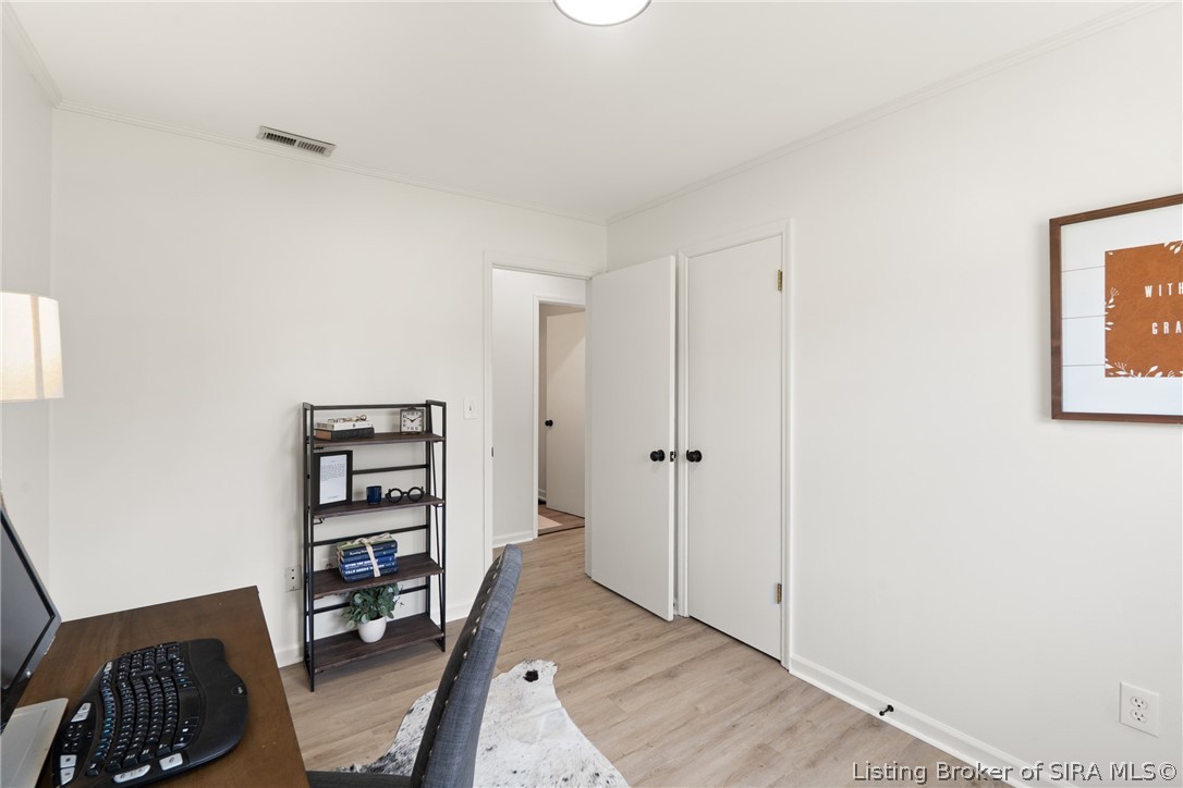 7133 Peach Tree Lane Georgetown, IN 47122 - Photo 17 of 32