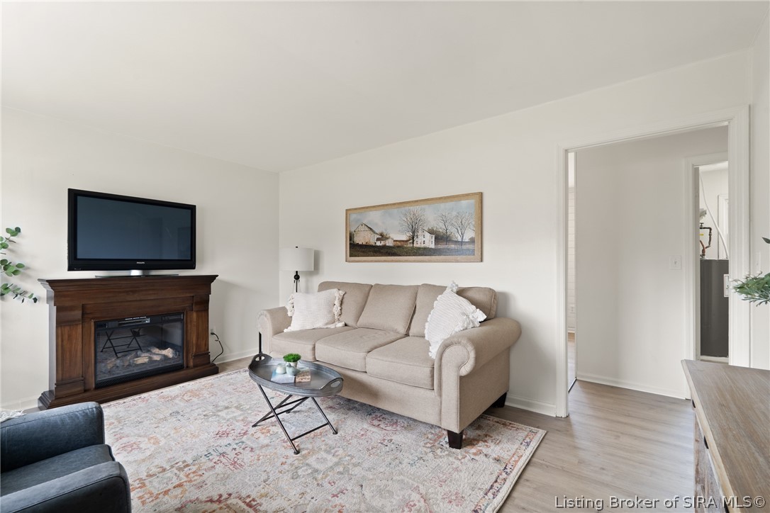 7133 Peach Tree Lane Georgetown, IN 47122 - Photo 3 of 32