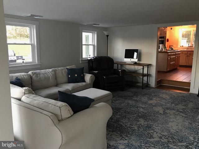 4627 Steltz Road New Freedom, PA 17349 - Photo 10 of 29 Spacious Living room