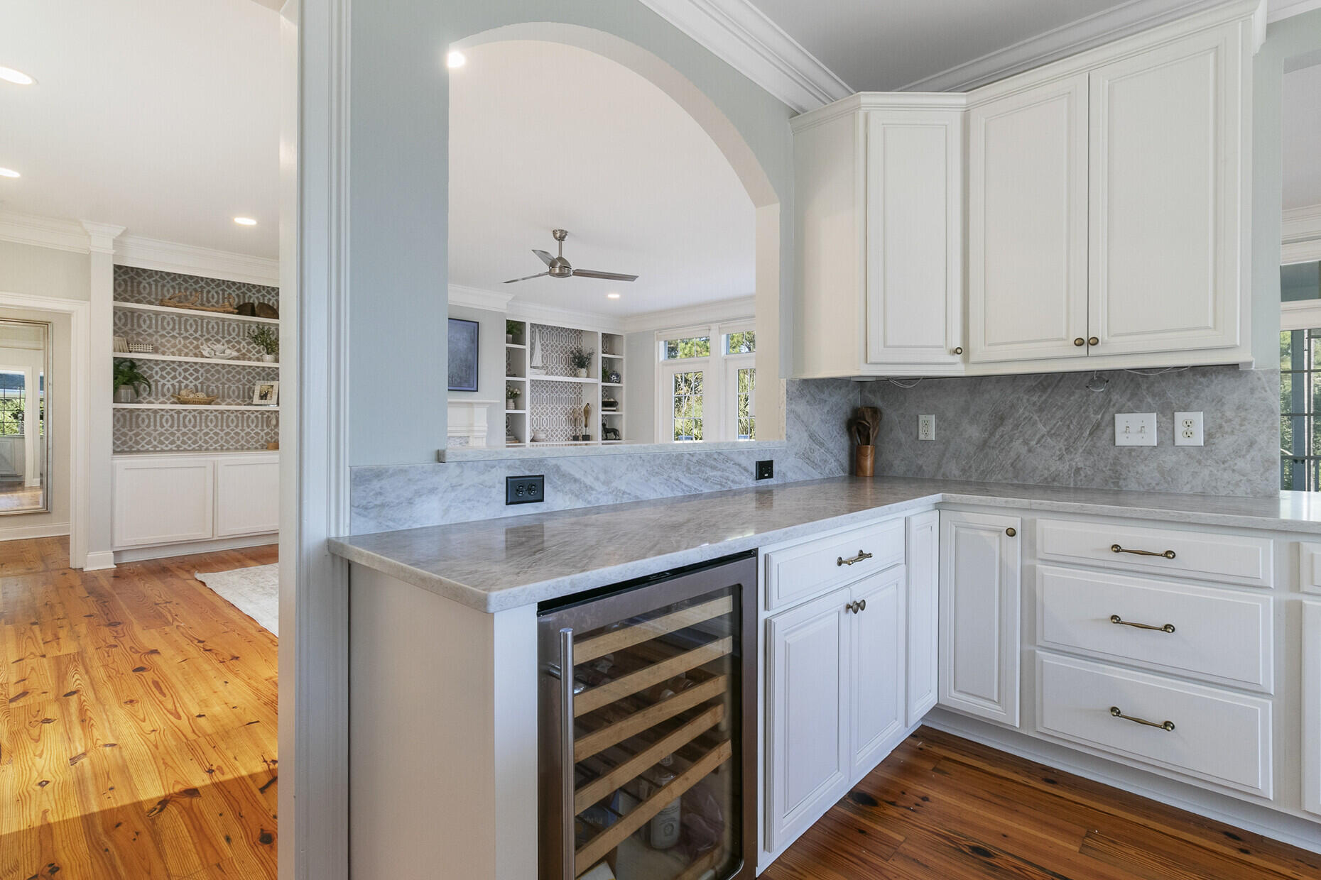 4882 Sound View Drive Mount Pleasant, SC 29466 - Photo 18 of 80 Kitchen Into Living Room
